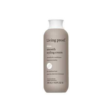 Living Proof Crema de Peinado Sin Encrespamiento: botella visible para controlar el encrespamiento.