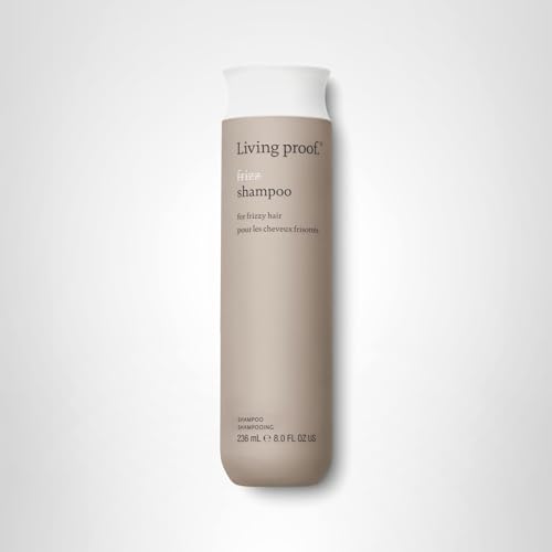 Living Proof No Frizz Shampoo, controla el encrespamiento para peinados definidos.
