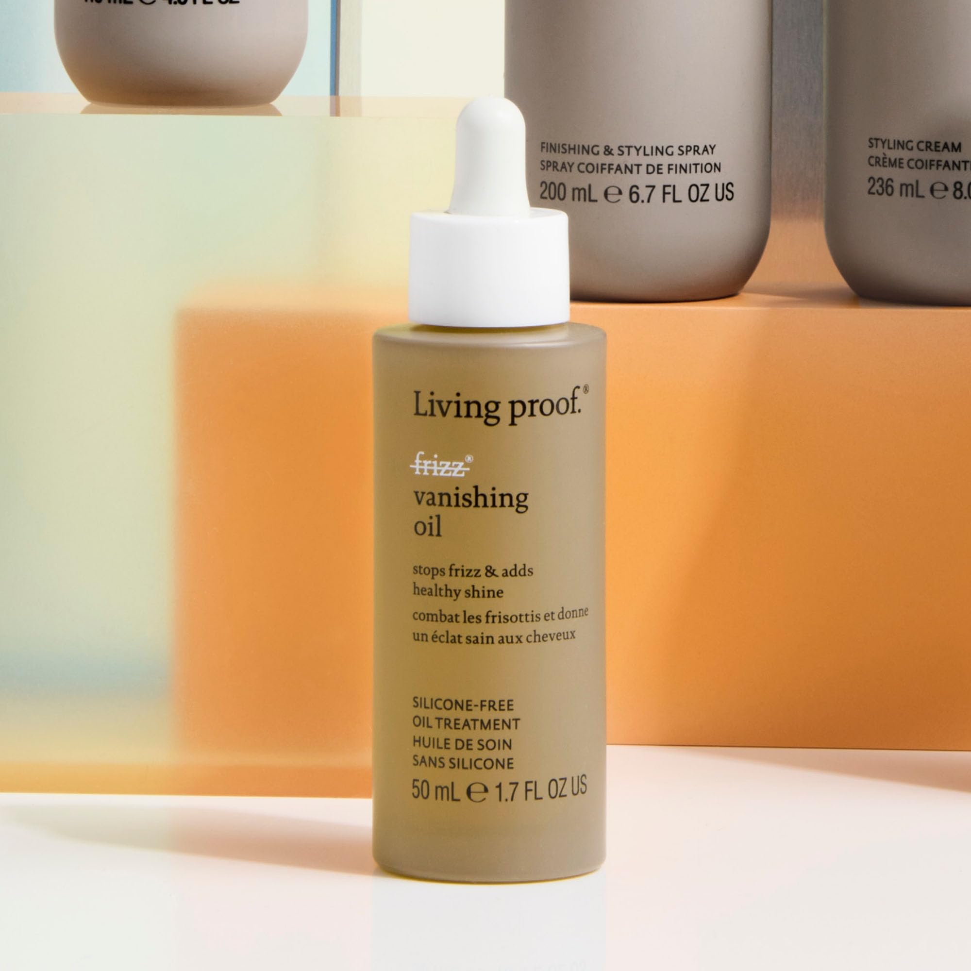 Living Proof No Frizz Vanishing Oil, brillo saludable sin sensación grasa.