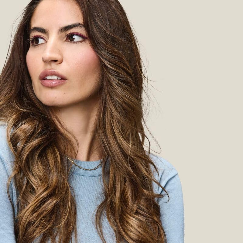 Volumen natural con Living Proof Perfect Hair Day, cuerpo sin pesadez.