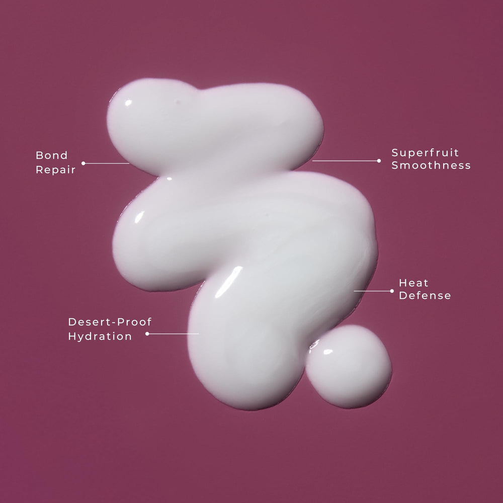 LolaVie tecnología de enlaces e hidratación para fortalecer el cabello durante el peinado.