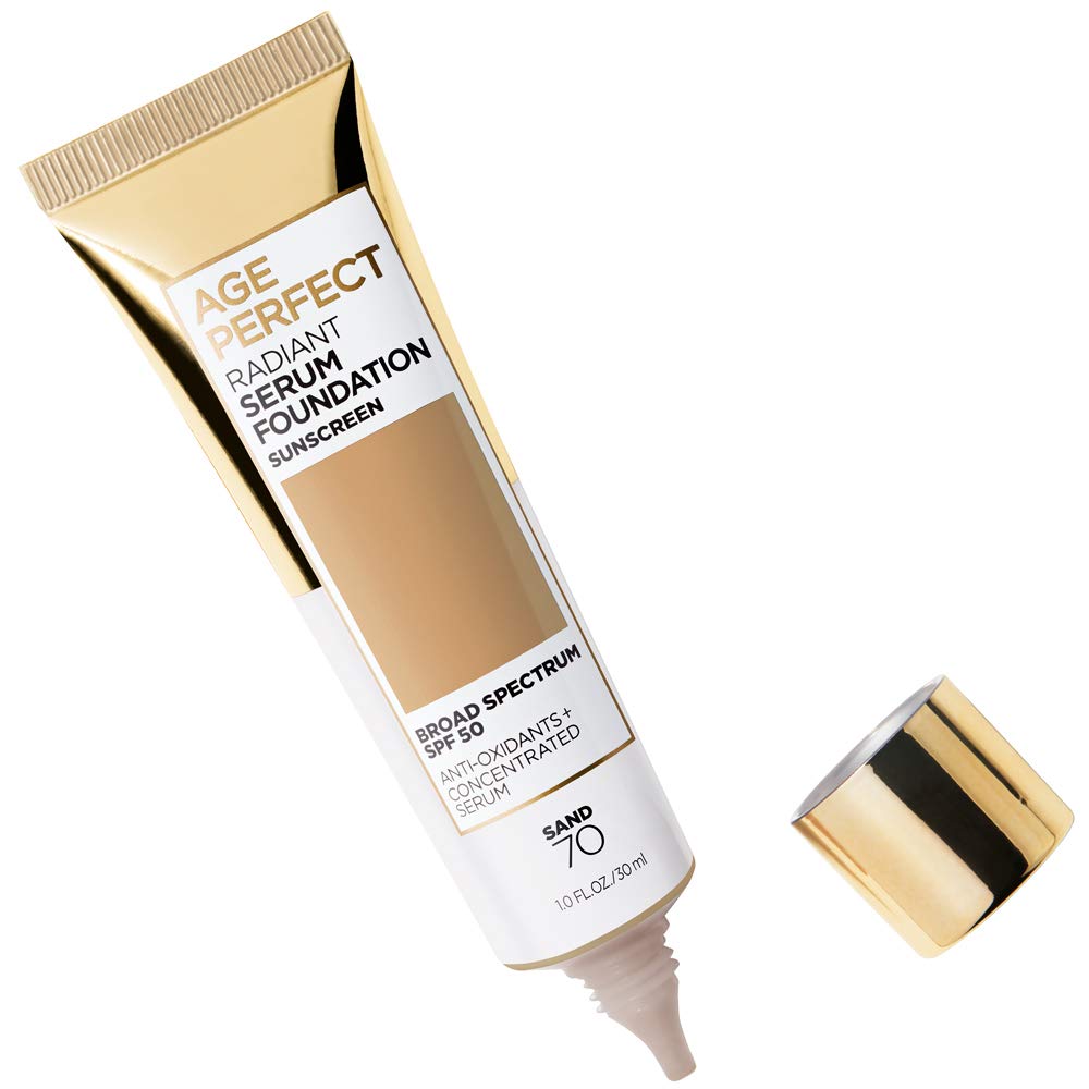 L’Oréal Paris Age Perfect con aplicador para acabado suave en piel sensible.