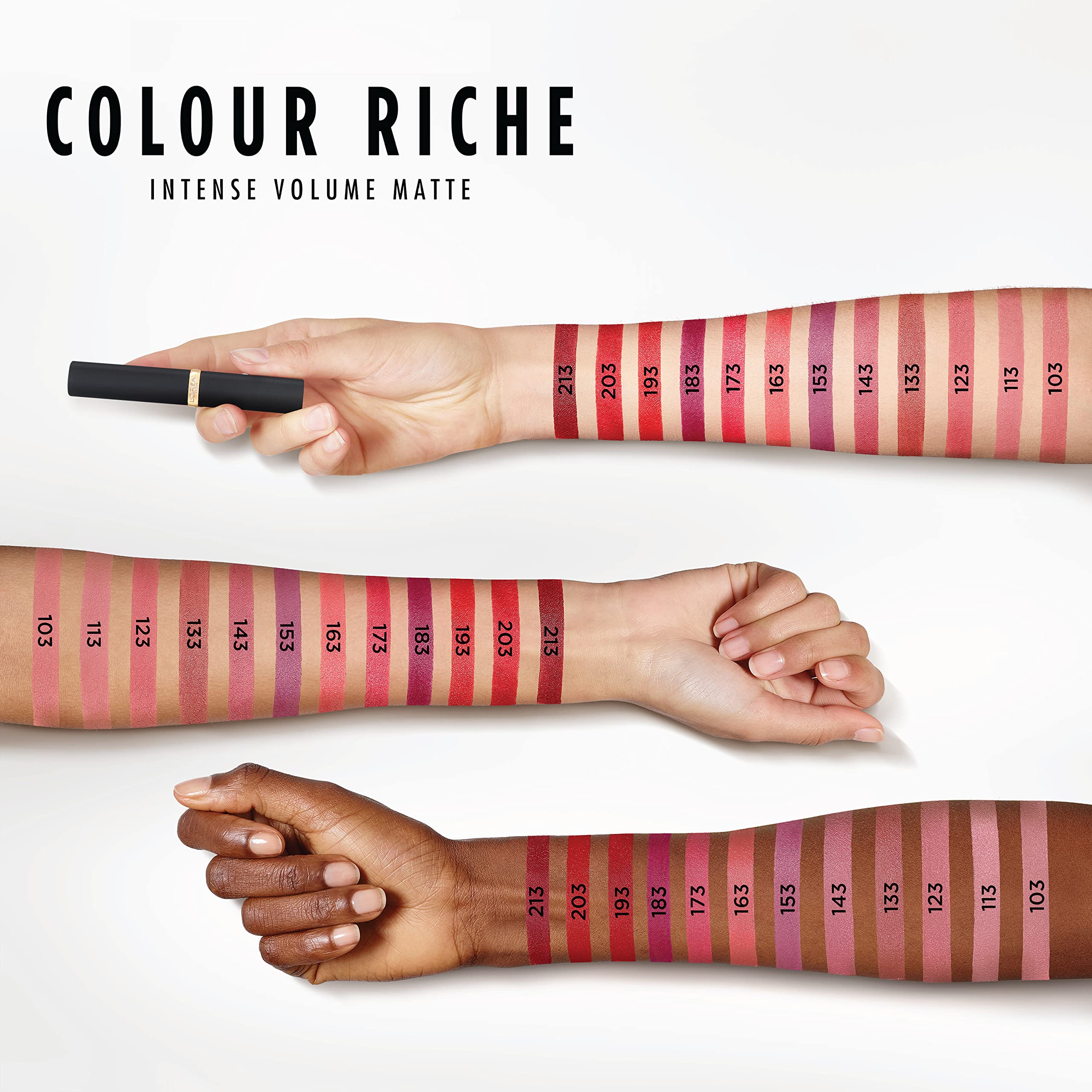 L’Oréal Paris Colour Riche Intense Volume Matte con ácido hialurónico para confort diario