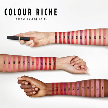 L’Oréal Paris Colour Riche Intense Volume Matte con ácido hialurónico para confort diario