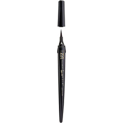 Delineador L'Oréal Paris con punta ultrafina para definición precisa y fácil aplicación