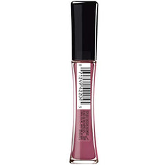 L'Oreal Paris Infallible Pro Gloss Plump muestra labios llenos con brillo duradero.