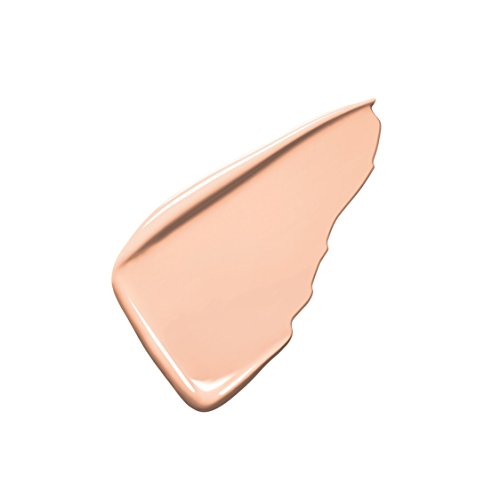 Combina con el primer de L'Oréal Paris Pro Glow para brillo extra.