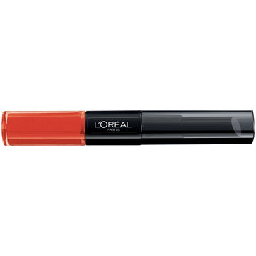 L'Oreal Paris Infallible Pro Last 2 Step Lipstick Perpetual Apricot, textura cremosa que hidrata los labios.