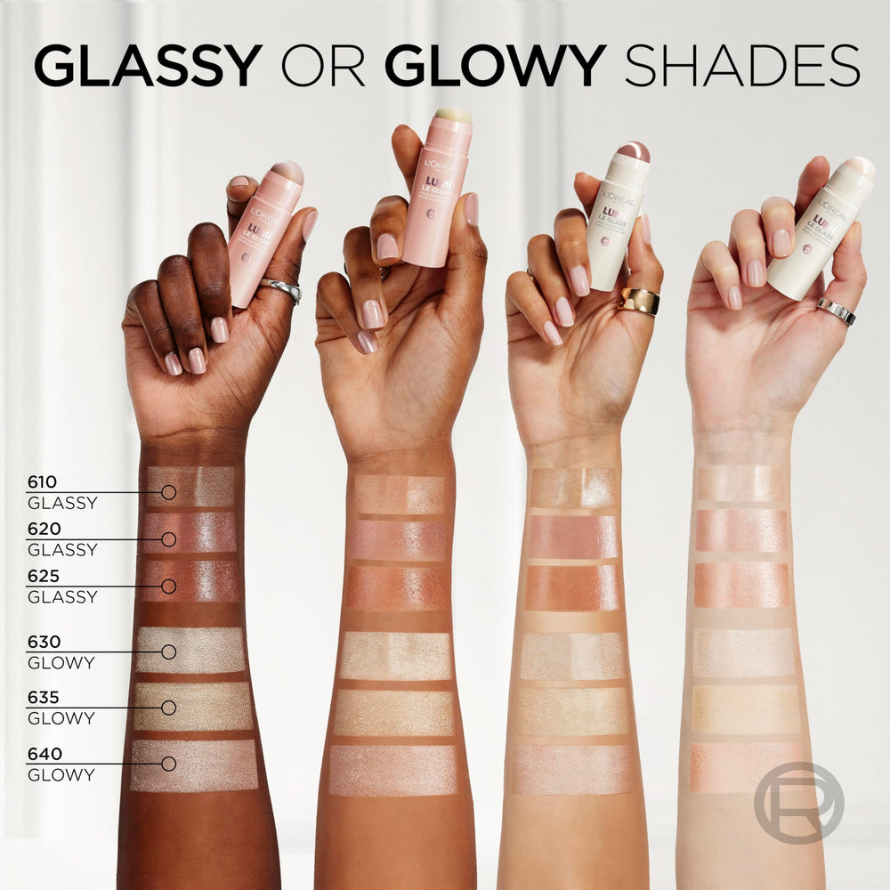 L'Oreal Paris Lumi Le Glass Highlighter Stick glides smoothly for easy blending.
