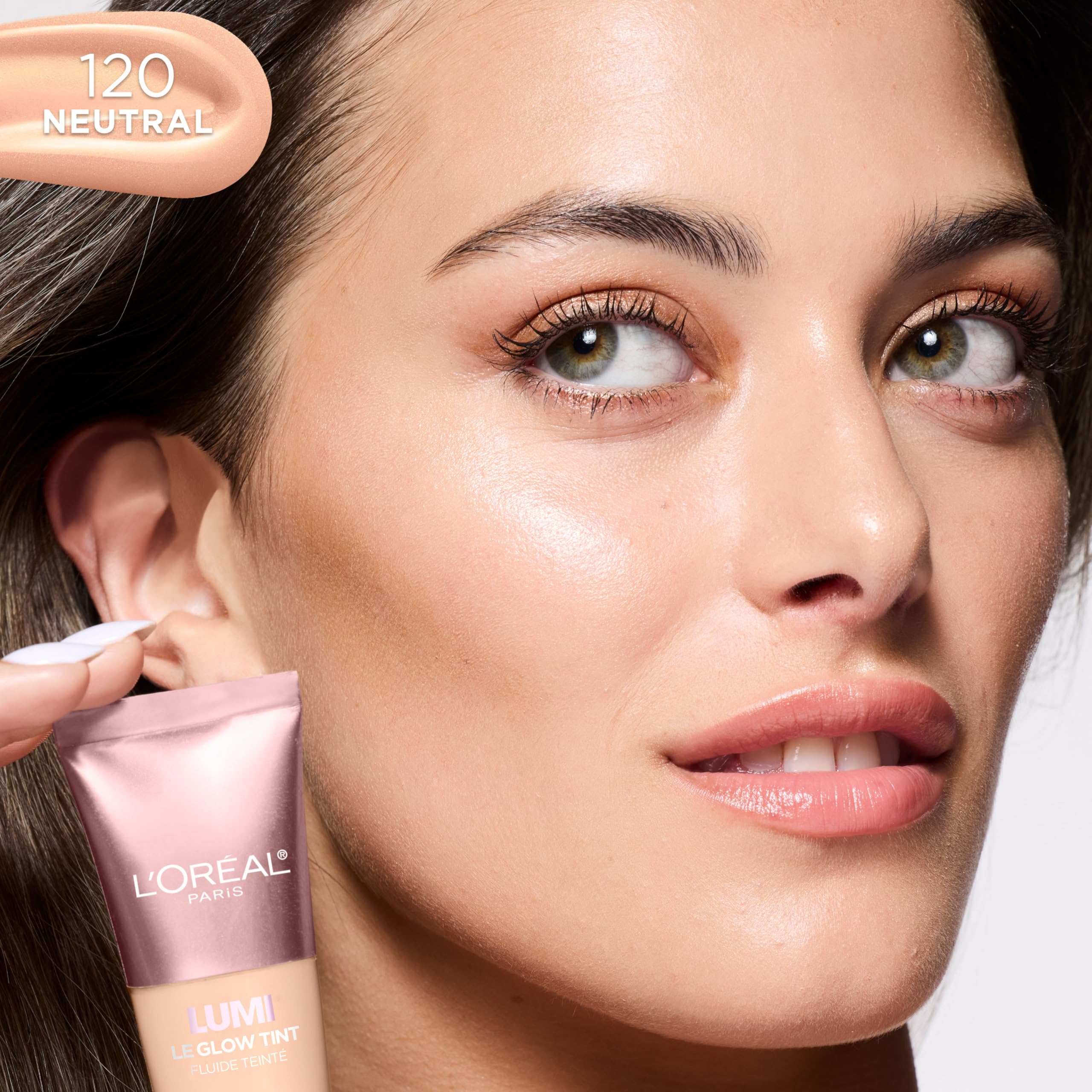 L’Oréal Paris Lumi Le Glow Tint aporta brillo suave y realza el color sin grasa.