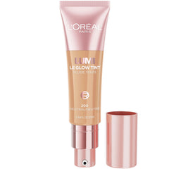 L’Oréal Paris Lumi Le Glow Tint en botella brinda cobertura natural y brillo suave.
