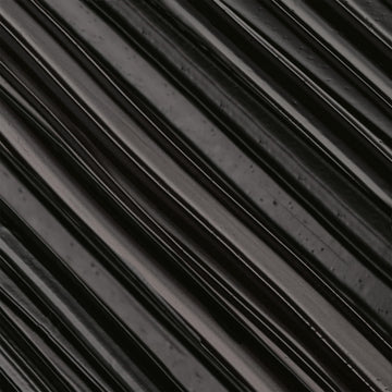 L'Oréal Paris Panorama Mascara crea un efecto abanico en pestañas definidas.