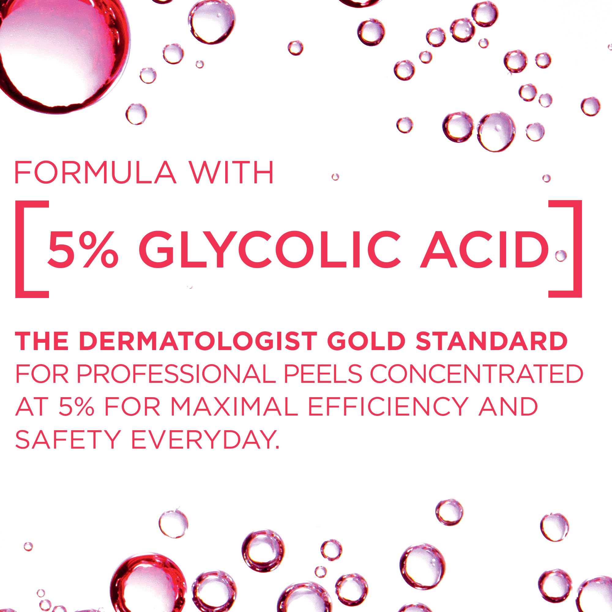 Aplicación diaria del tonico exfoliante Revitalift para piel tersa.