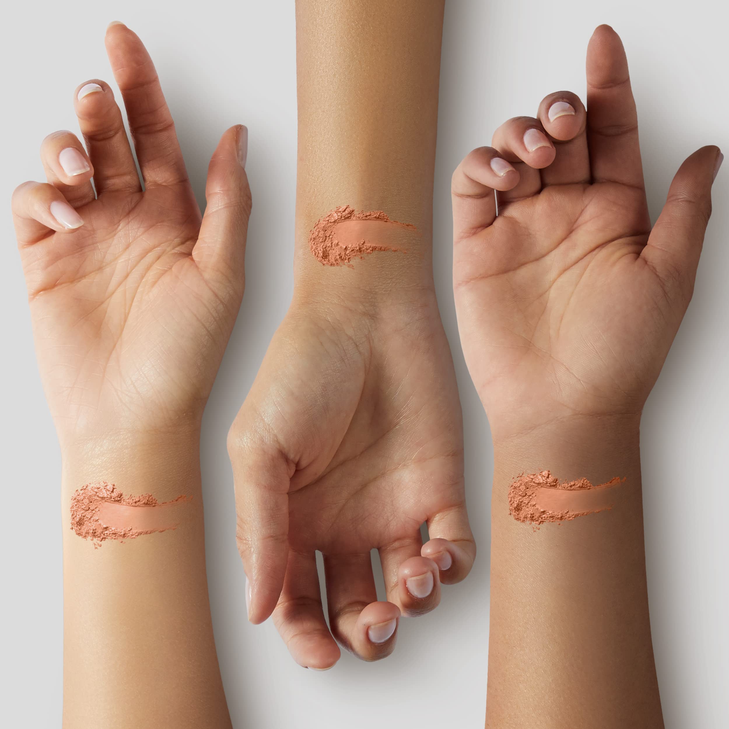 L’Oréal Paris True Match Powder, tono cálido Creme Café para piel cálida.