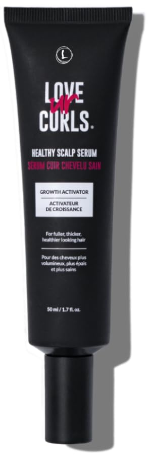 Love Ur Curls Serum con aplicador integrado para aplicación precisa y limpia.