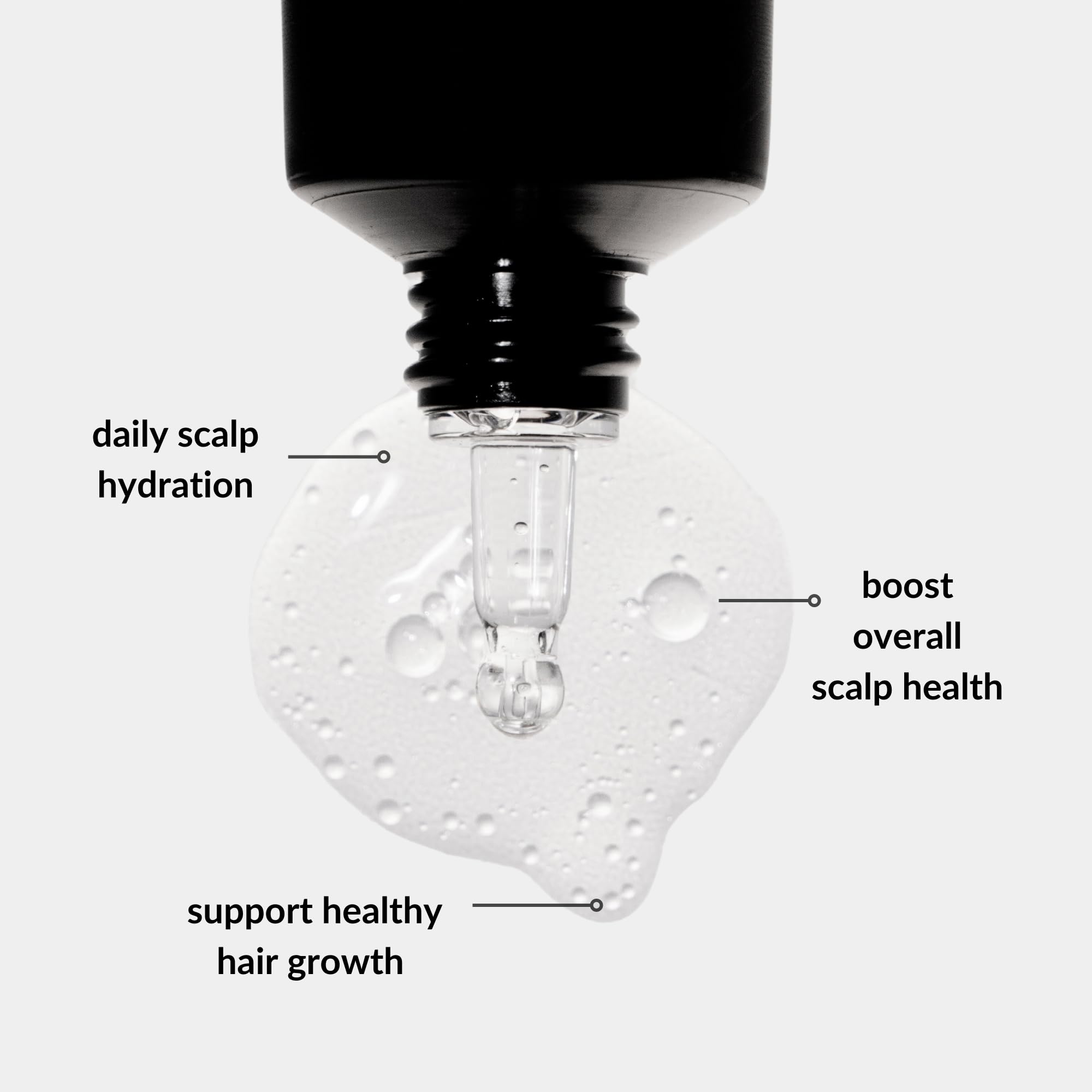 Love Ur Curls Serum textura ligera que hidrata sin dejar grasa.