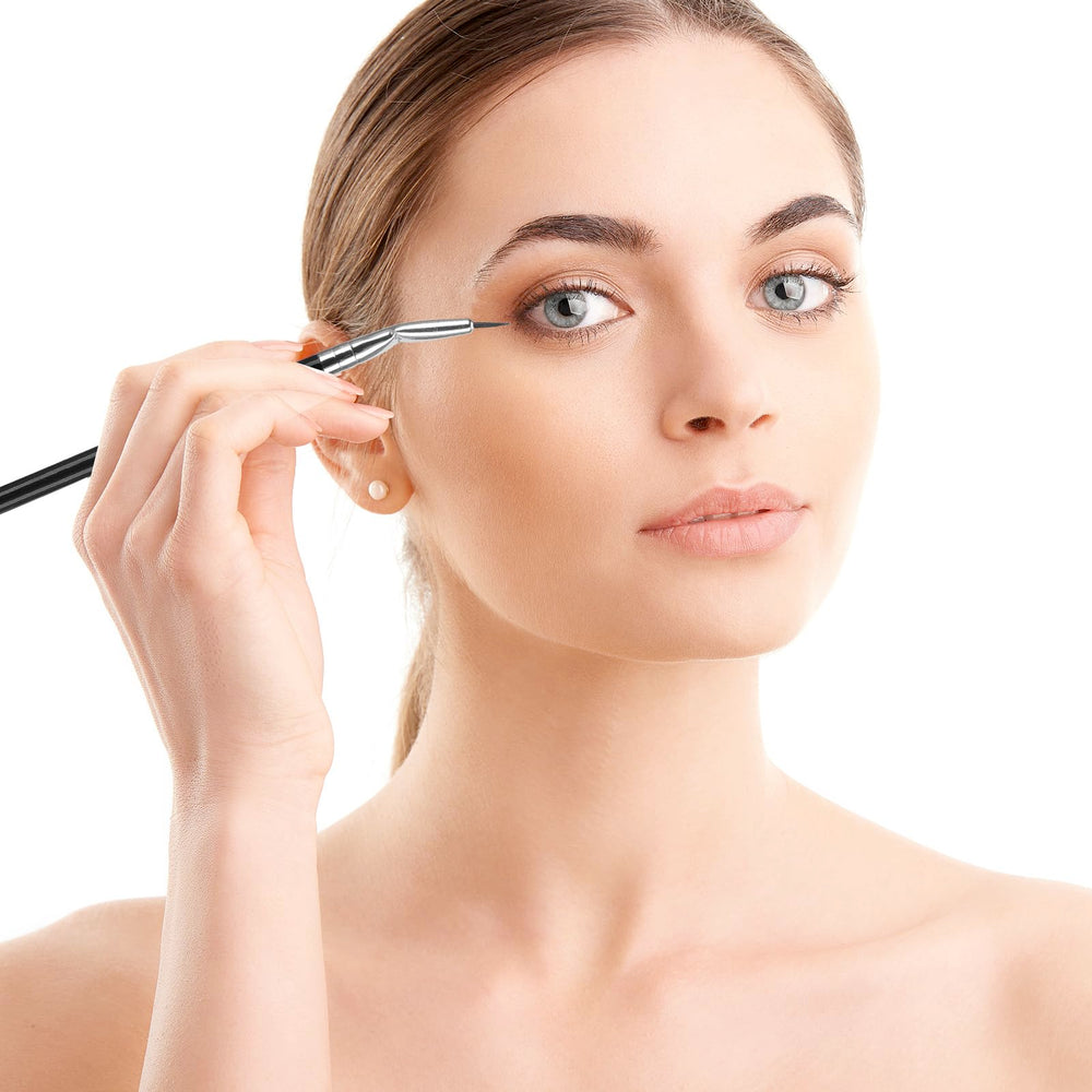 LoveBB uso práctico para ojos con el kit completo de cepillos