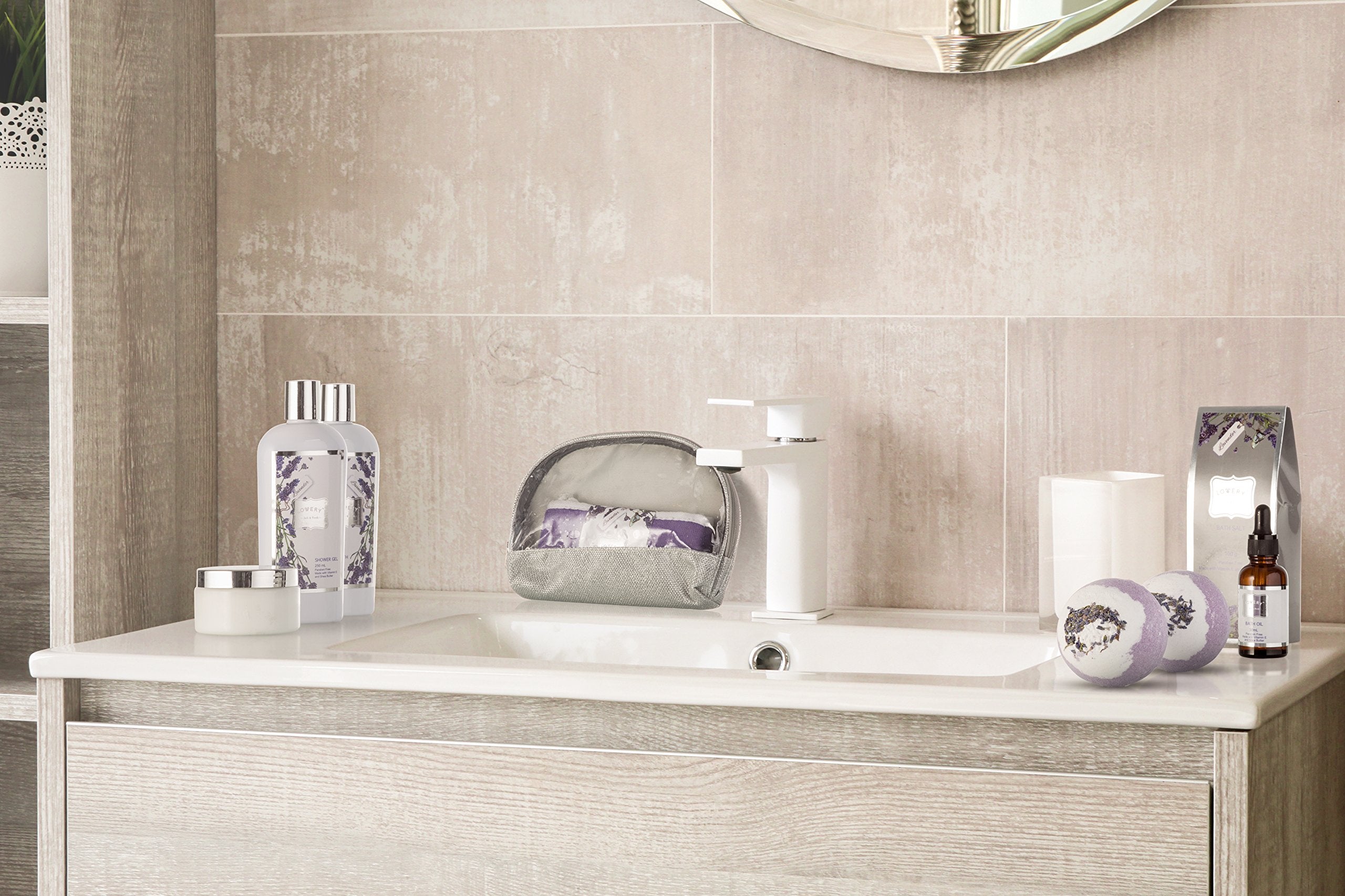 Loofah Lovery — accessoire de bain exfoliant.