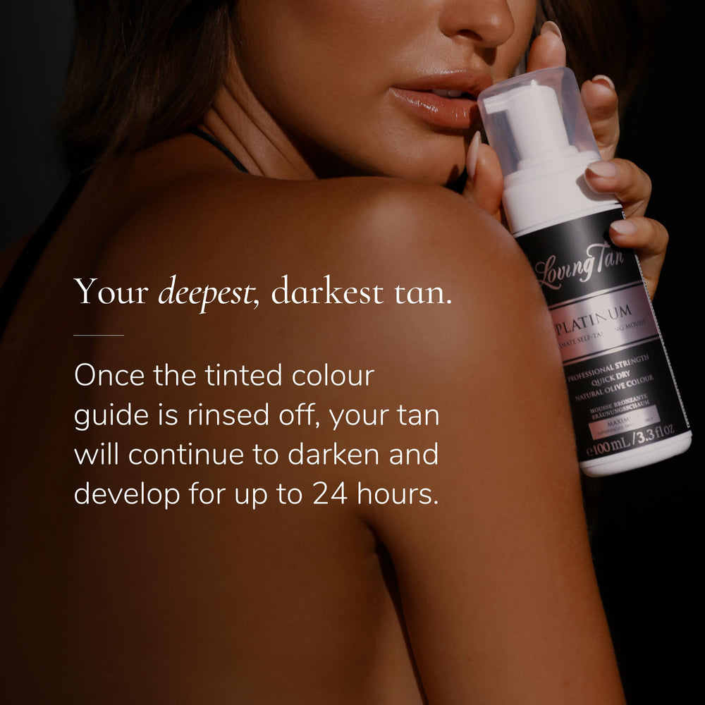 Loving Tan Platinum Mousse Dark, aplicación en movimientos circulares para tonalidad homogénea.