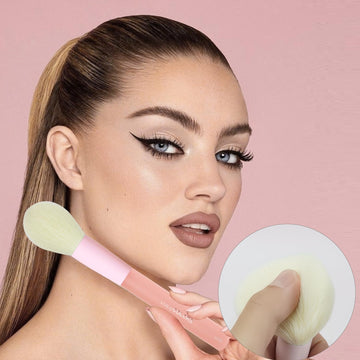 Pinceles lulucolors con mango ergonomico, agarre cómodo para sesiones prolongadas.