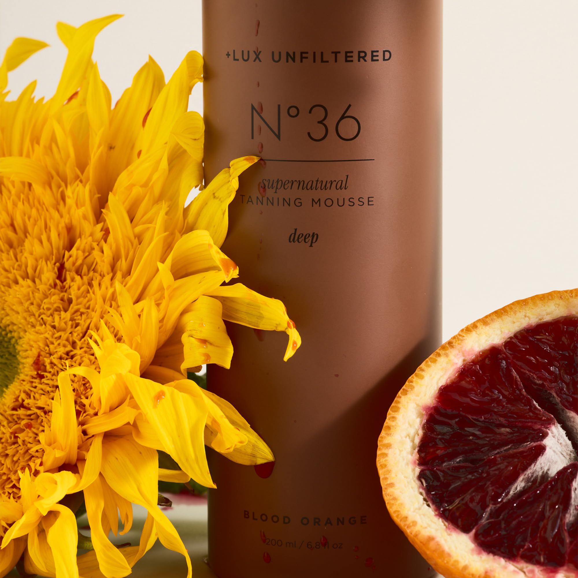 Lux Unfiltered N°36 clasico bronceado mousse: tono clásico y natural para piel clara.