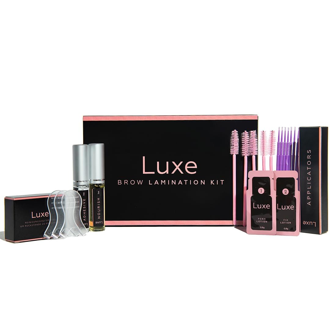 Outils lifting en Y Luxe Cosmetics facilitent l’application des sourcils.