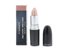MAC Frost – rouge à lèvres gel, fini métallique léger pour un look élégant.