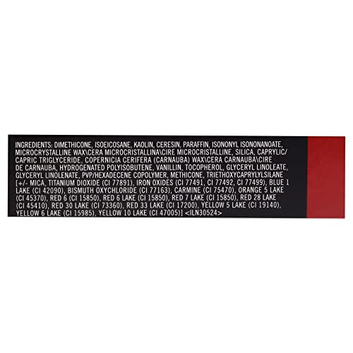MAC Retro Matte Lipstick Rub Ruby Woo, tono rojo clásico ideal para ocasiones especiales.