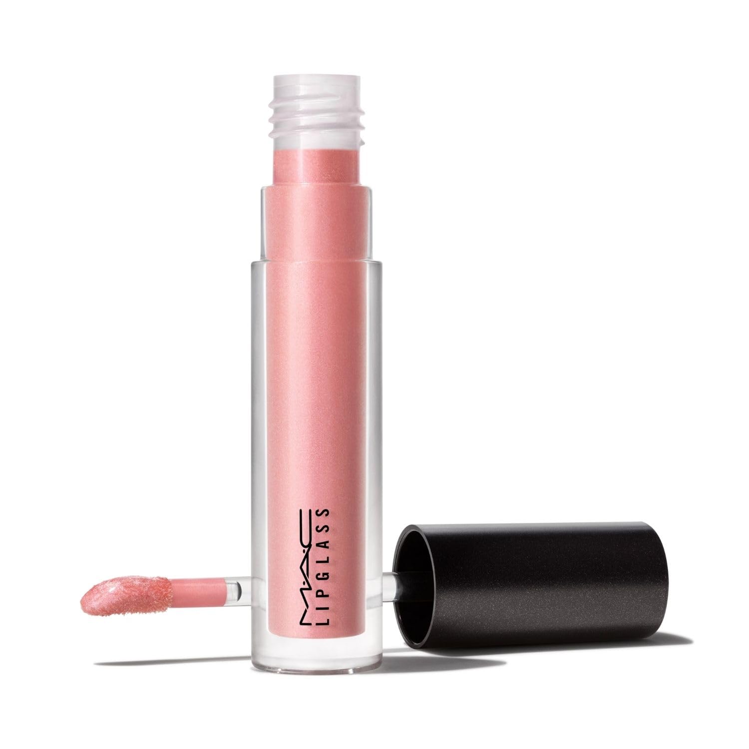 MAC Lip Glass Dreamy con aplicador esponja para una aplicación suave y uniforme