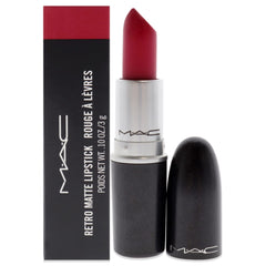 MAC Retro Matte All Fired Up: el tubo muestra textura cremosa y acabado mate.