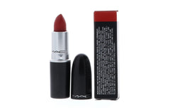 MAC Ruby Woo envase compacto para retoques rápidos en cualquier lugar.