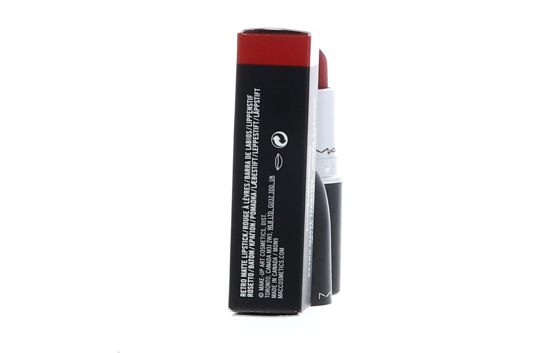 MAC Ruby Woo look nocturno vibrante para eventos y salidas.
