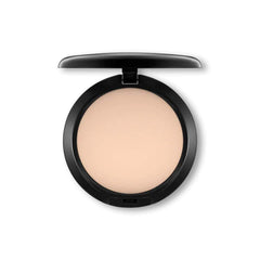 MAC Studio Fix NC15, empaque con aplicador para aplicación cómoda y rápida