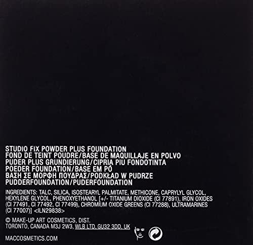 MAC Studio Fix Polvo Base NC30 durante la aplicación en piel, cobertura modulable