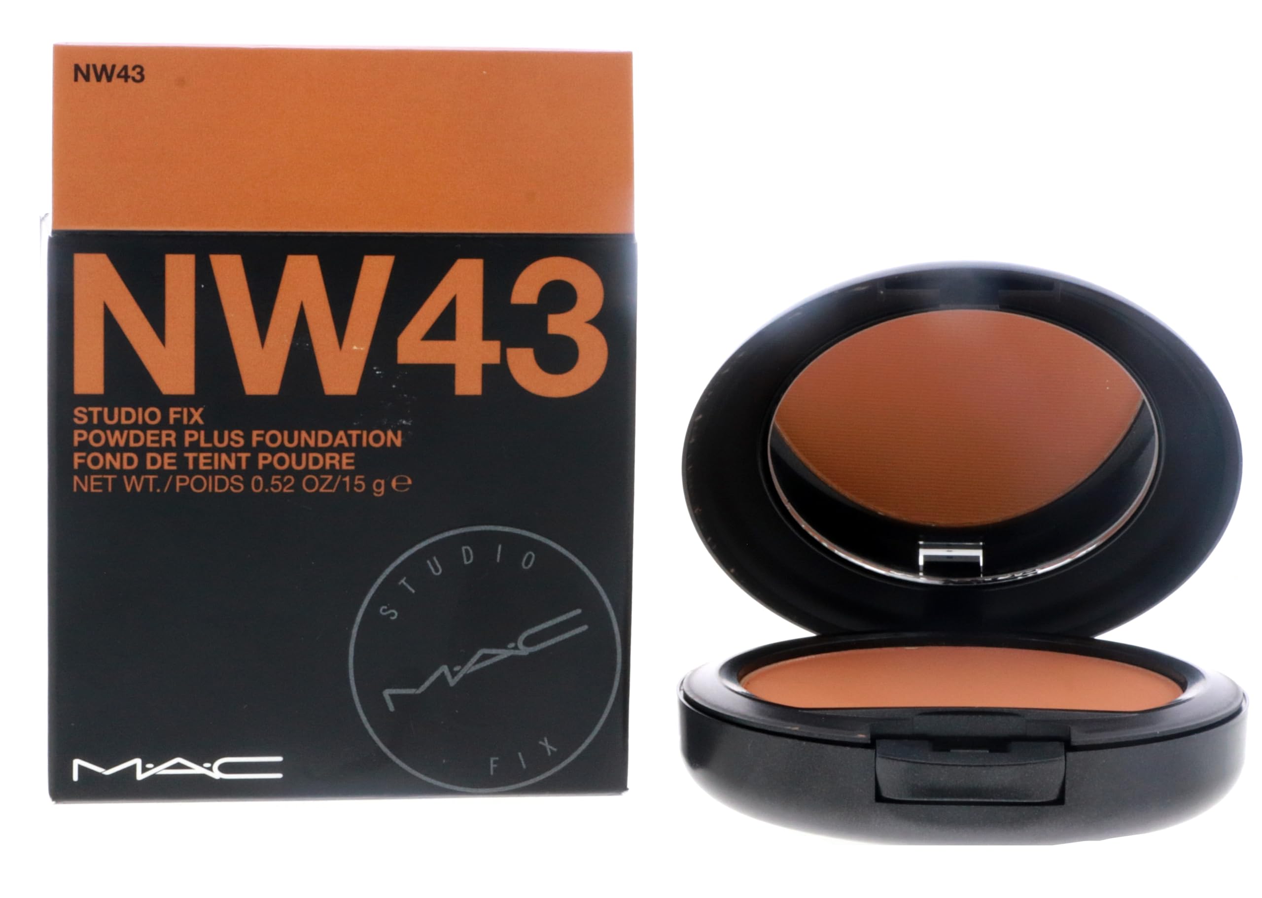 MAC Studio Fix Poudre Fond de Teint NW43 fini mat durable pour peau lisse toute la journée.
