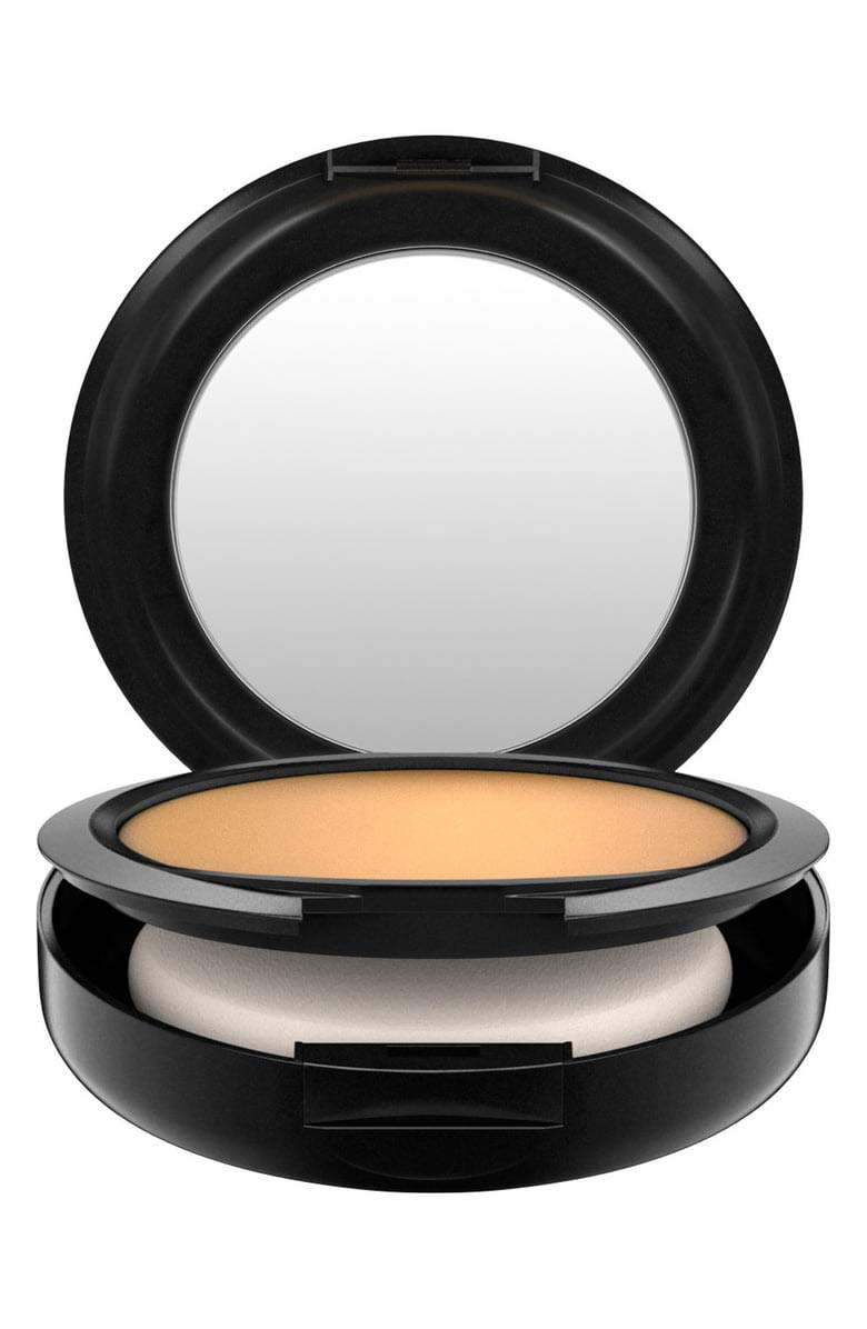 MAC Studio Fix Powder Plus Foundation NC43, boîte dorigine, prêt à lemploi lors de déplacements