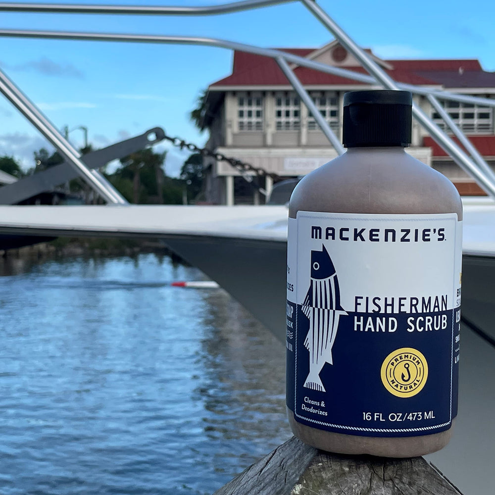 MACKENZIE'S Fisherman Hand Scrub, empaque clásico, fácil de guardar cerca del fregadero