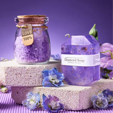 MADDIFY bomba de baño lavanda: burbujas suaves y color sutil