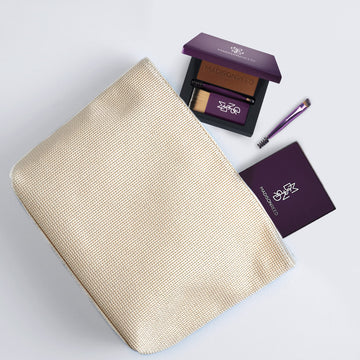 Madison Reed Compacto portátil Sienna para retoques en cualquier lugar.