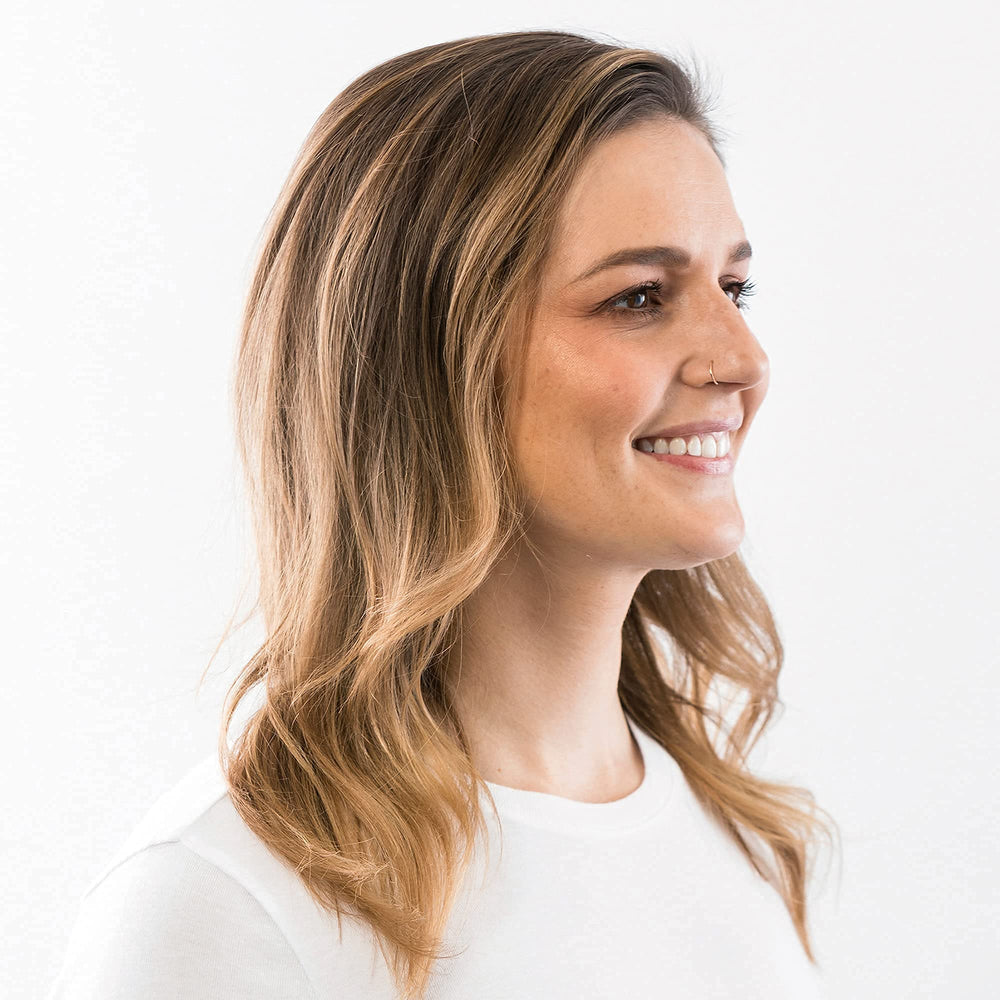 Madison Reed Light Works Balayage Kit guantes para una aplicación limpia