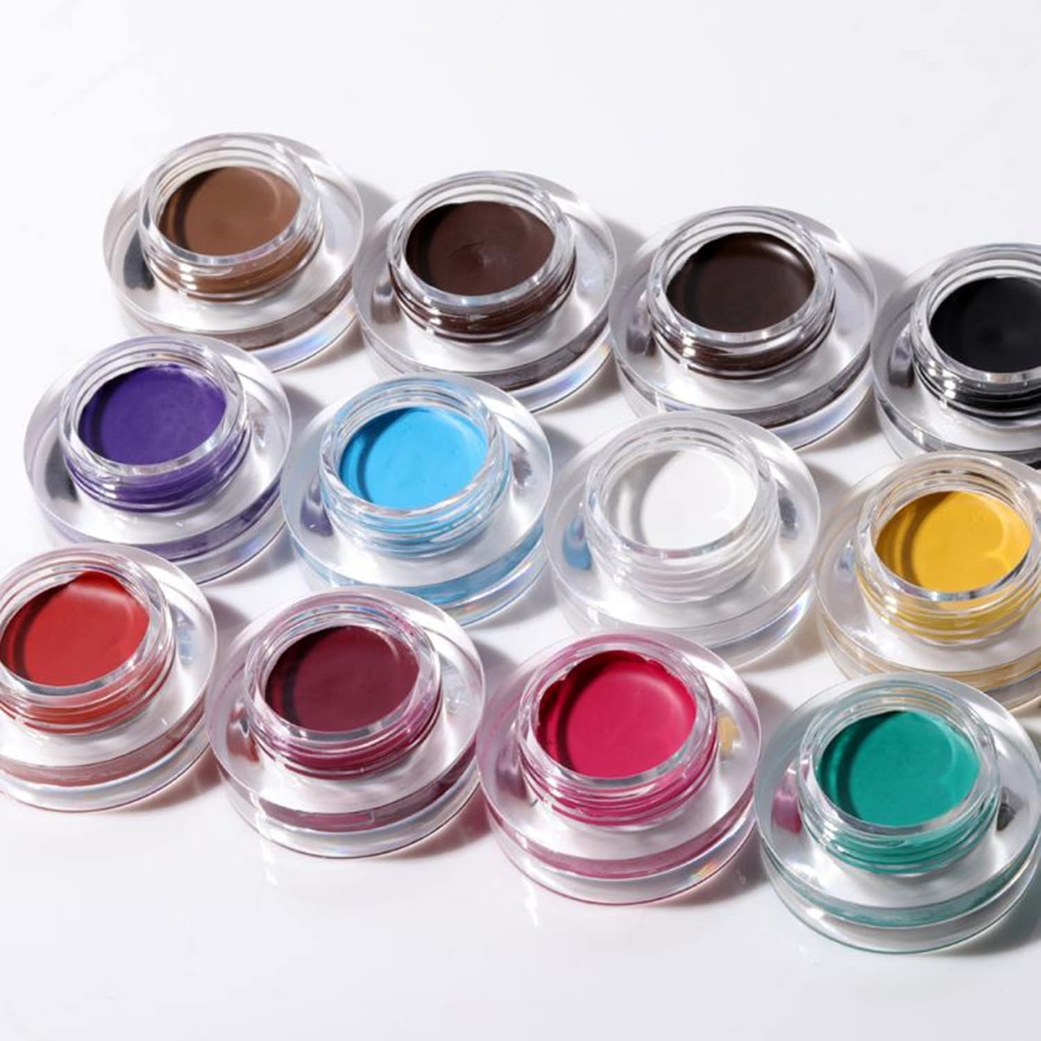 MAEPEOR pomada para cejas ideal para cosplay y looks creativos.