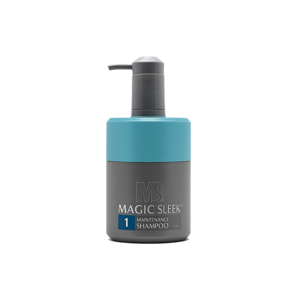 MagicSleek botella champú hidratante para cabello suave y manejable.
