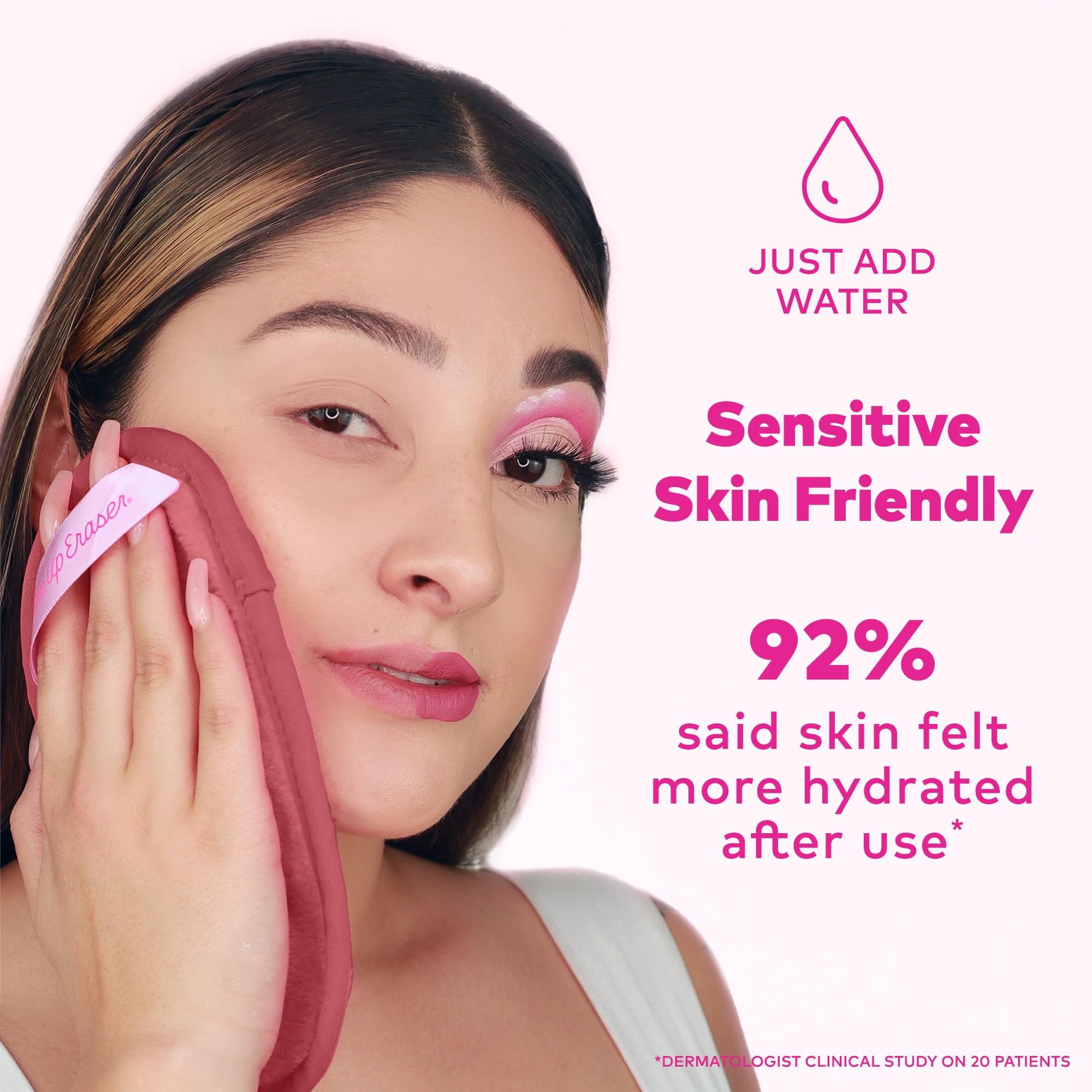 MakeUp Eraser Mini PRO base y protector solar se eliminan con agua.