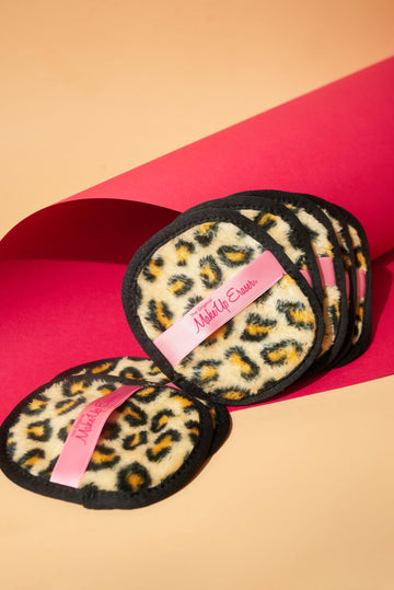 MakeUp Eraser Paquete Portátil: ideal para bolso o viaje.