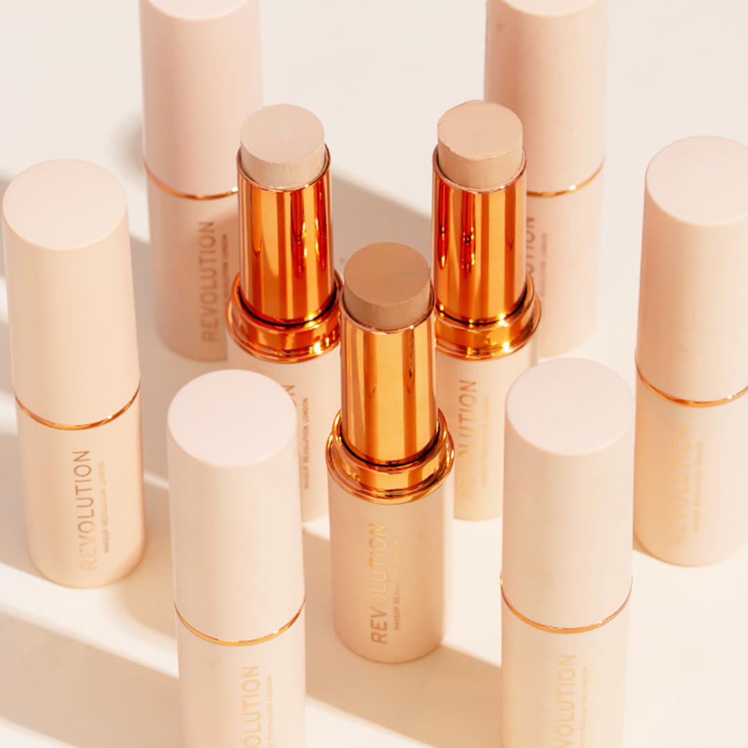 Presentación de 0.21 oz de Makeup Revolution para retoques en cualquier momento.
