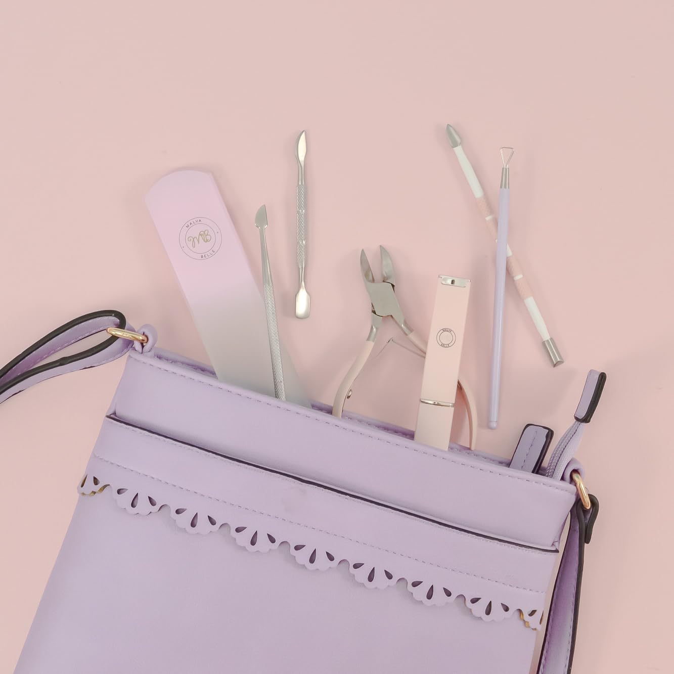 Malva Belle calidad y diseño femenino en lima cristal duradera.