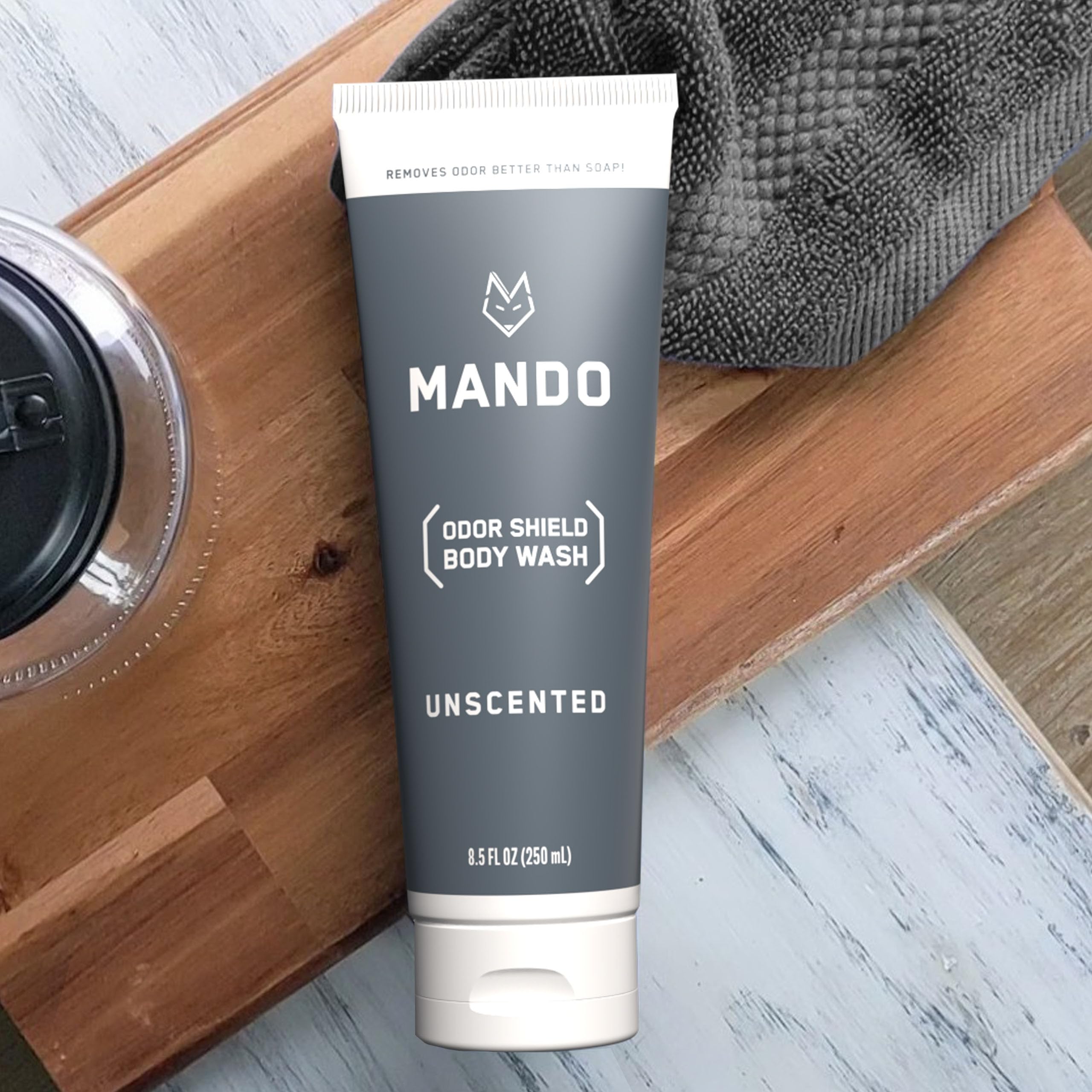 Mando Odor Shield Body Wash - control de olor 24 horas tras la ducha.