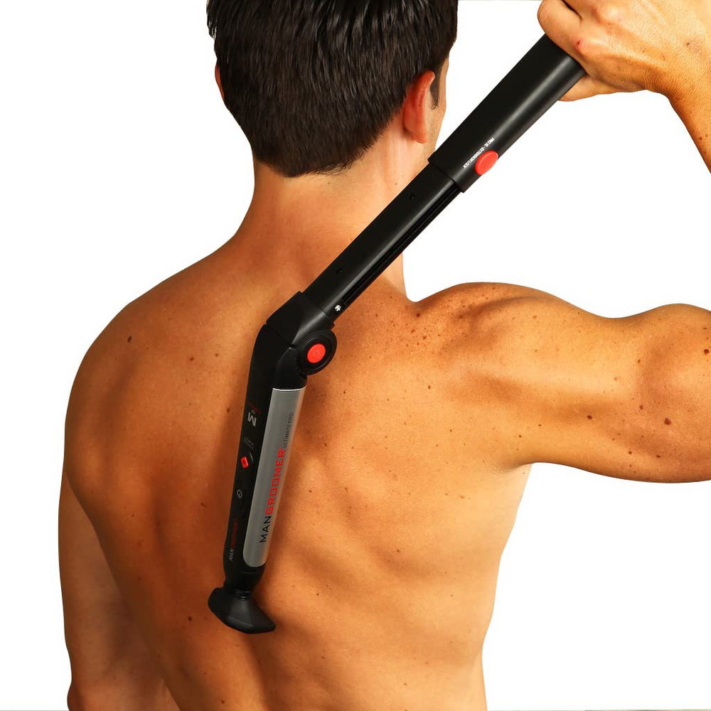 MANGROOMER Ultimate PRO: limpieza rápida con brocha incluida tras el afeitado.