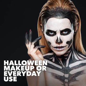 MANIC PANIC Dreamtone White Foundation, look dramático para Halloween y cosplay