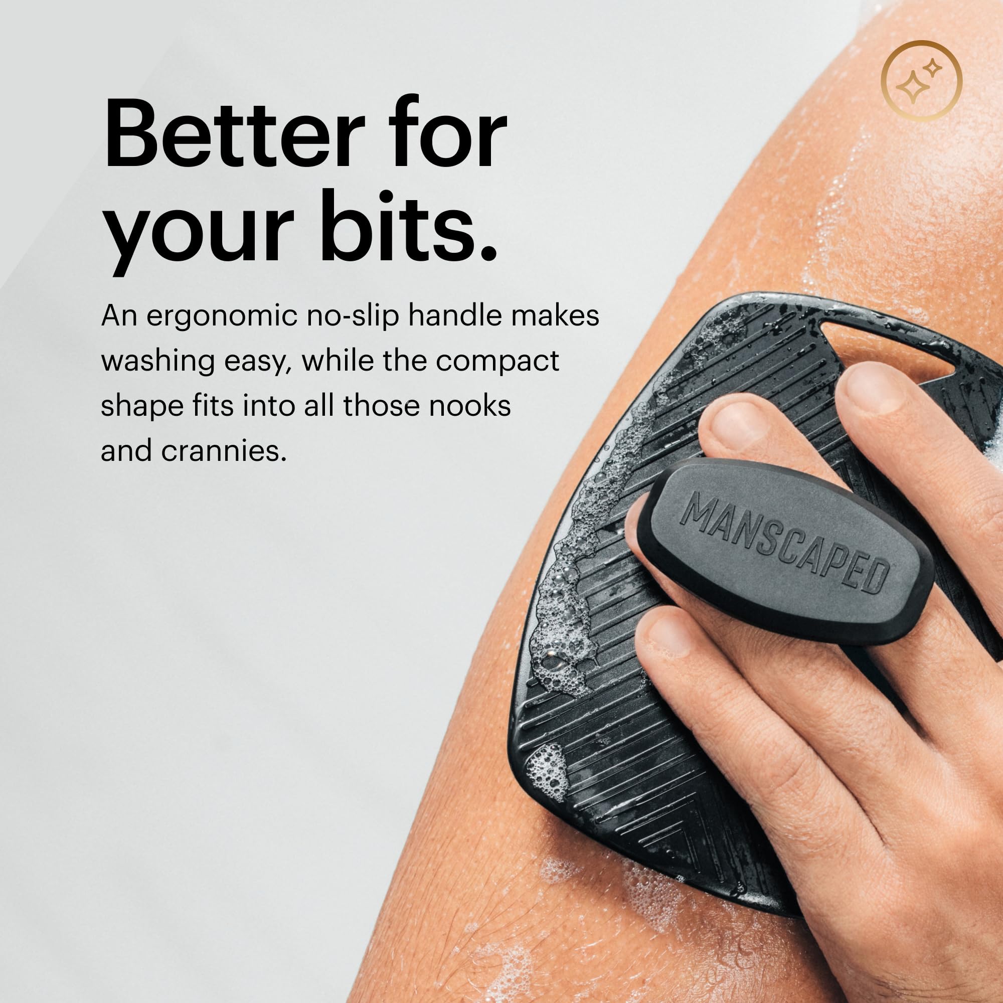 MANSCAPED Body Buffer con gancho integrado para colgar y secar fácilmente.